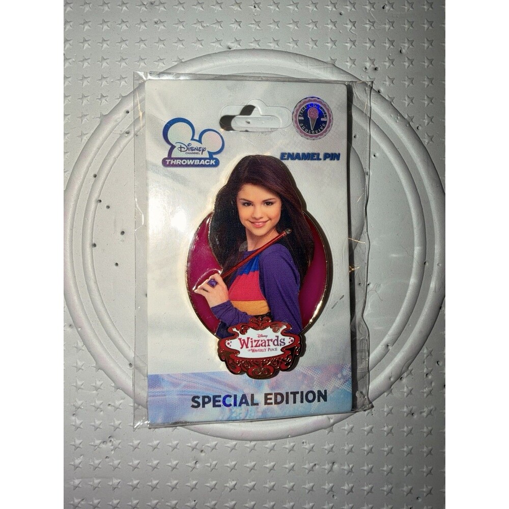 Disney Pin Trading PALM Wizards of Waverly Place Alex Russo LE300 Stained Glass